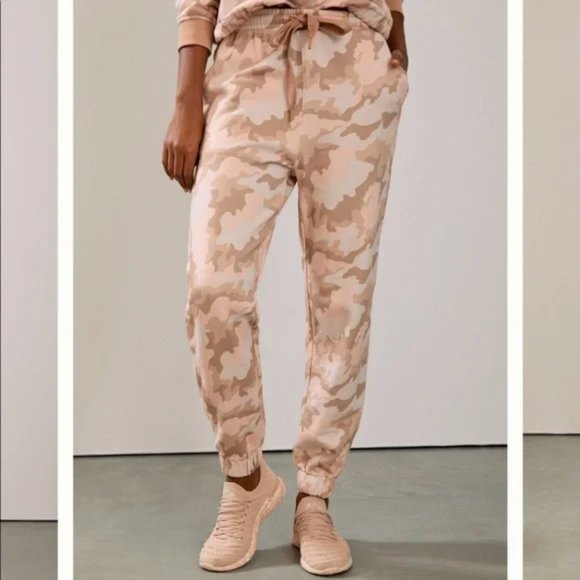 Pink Camo Anthropologie The Upside Rosie Majors Track Joggers - Picture 9 of 9